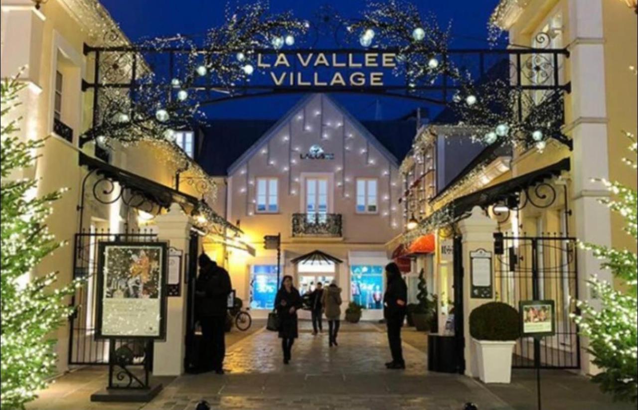 Studio Disneyland Paris Holidays Montévrain Extérieur photo